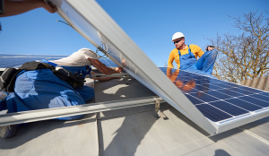 zonnepanelen tijdens corona laten plaatsen